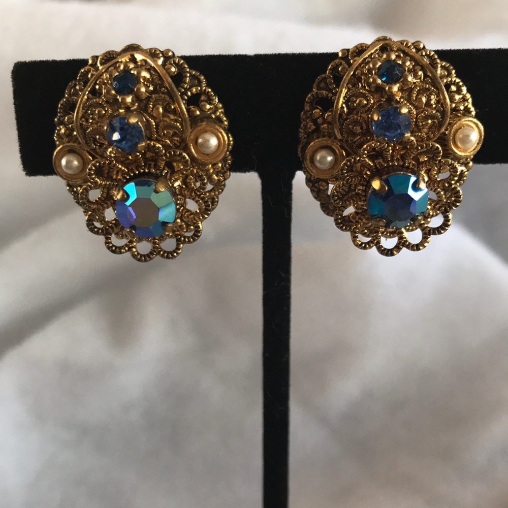 Gorgeous Vintage West Germany Clip On Earrings